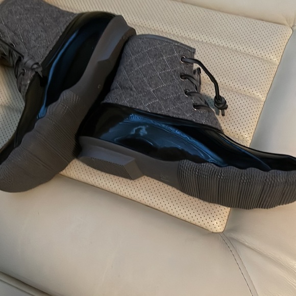 Seven7 wool duck boots EUC size 9 - Picture 3 of 5